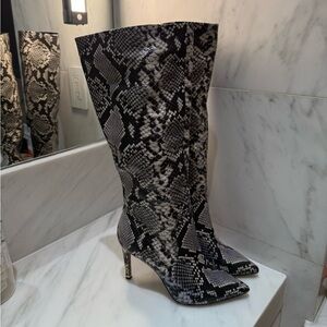 Kenneth Cole Boots